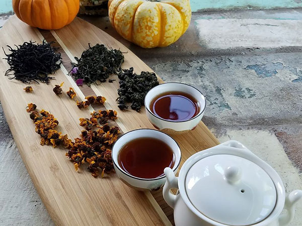 The Art Of Tea Blending